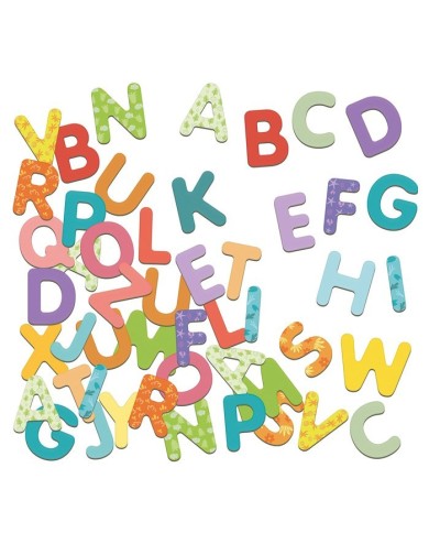 Magnets bois 50 lettres majuscules Magnets bois 50 lettres majuscules