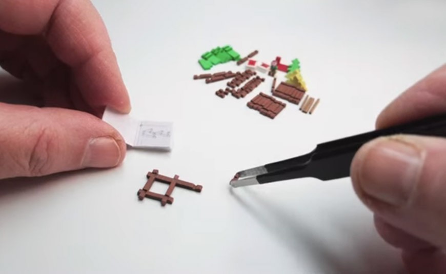 Art'ccompli a réalisé en miniature notre chalet en bois … à découvrir un superbe travail de précision ! Art'ccompli a réalisé en miniature notre chalet en bois … à découvrir un superbe travail de précision !